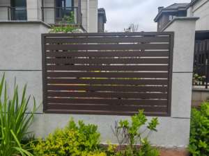 Recinzione Privacy in Alluminio Nero a Doghe Orizzontali Facile da Montare Senza Scavo per Applicazioni di Sicurezza - Product Image 4