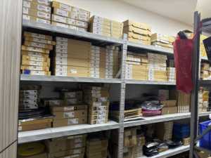 Ban đầu ep1c20f324c8n mạch tích hợp <span class=keywords><strong>FPGA</strong></span> 20060 324fbga với 233 I/O 294912 - Product Image 4