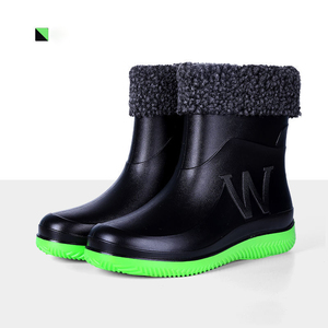 Da uomo in PVC con suola spessa da <span class=keywords><strong>cucina</strong></span> <span class=keywords><strong>per</strong></span> stivali da pioggia <span class=keywords><strong>scarpe</strong></span> da lavoro impermeabili con tubo caldo <span class=keywords><strong>scarpe</strong></span> di gomma all'ingrosso <span class=keywords><strong>per</strong></span> gli uomini - Product Image 4