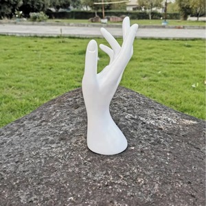 Nhà Máy Bán buôn tay hình nhẫn Rack hiển thị PVC tay sáng tạo mô hình vòng đeo tay Hiển thị đứng mannequin lưu trữ đồ trang sức đứng - Product Image 4