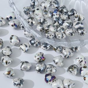 แก้วคริสตัลทำมือแบบ DIY เซรามิกสามมิติมีรูปร่างพิเศษลูกปัดหลวมเครื่องประดับสไตล์หวานสดสำหรับสร้อยข้อมือ - Product Image 3