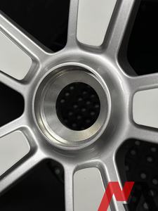 Rines Maining Forged CE-06 de Cinco Radios Cóncavos con Bloqueo Central OEM para <span class=keywords><strong>Porsche</strong></span> 911 911.1 992 GT2 GT3 Turbo S - Product Image 4