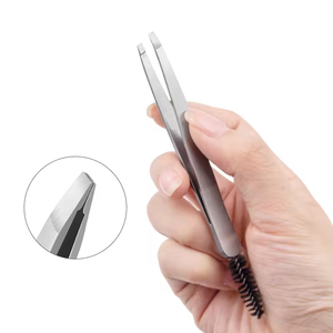 Pinzas de Cejas de Acero Inoxidable Curvadas y Inclinadas de Doble Punta con Cepillo para Extensión de Pestañas y Maquillaje - Product Image 4