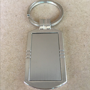 Bán buôn Miễn phí thiết kế logo tùy chỉnh trống móc khóa Kẽm hợp kim bạc thăng hoa UV in Sticker lasering kim loại trống Keychain - Product Image 6