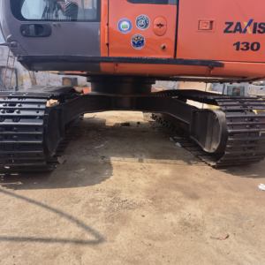 Excavadora Usada de Segunda Mano Hitachi ZX130 Japonesa, Modelo 2015, 20 Toneladas, Cucharón de 1.5m3, Potencia de 213KW, Buen Estado, en Venta - Product Image 4