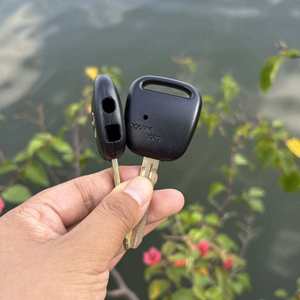 Coque <span class=keywords><strong>de</strong></span> clé <span class=keywords><strong>de</strong></span> <span class=keywords><strong>voiture</strong></span> universelle à 1 bouton en ABS, remplacement <span class=keywords><strong>de</strong></span> la coque <span class=keywords><strong>de</strong></span> clé à distance avec trou latéral, noir, garantie 1 an - Product Image 3