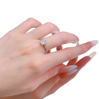 S925 argent bijoux fins 6*6mm blanc princesse coupe européenne américaine à la mode quotidienne mode carré anneau cadeau parfait pour coeur