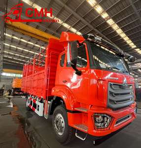 Camion de bonne qualité et à bas prix HOWO NX 4x2 <span class=keywords><strong>Palm</strong></span> <span class=keywords><strong>Fruit</strong></span> Transport Commercial Heavy Duty Cage Cargo en stock - Product Image 1
