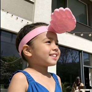 Visera de sol pequeña impresa en 3D, tipo palm slap, de ala corta, de plástico y tela, con color y logotipo personalizados, proceso de moldeo, Verano 2026 - Product Image 6