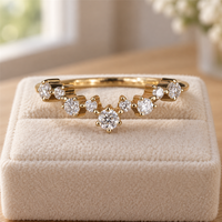 Bague de mariage en diamant de laboratoire incurvé sur mesure, taille ronde, en or massif 10K/14K/18K, avec contour à griffes, certifiée IGI VVS