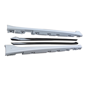 Accessoires automobiles : Jupes latérales de voiture en fibre de carbone pour Audi A5 4 portes B9.5 (2020-2024) – Amélioration et lifting - Product Image 1