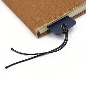 Marcador de Libros de Cuero PU Estilo Vintage, Clip Reutilizable para Libros, Separador de Páginas Práctico para Escritores y Amantes de la Lectura - Product Image 4