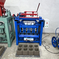 Ligne de production de machines à fabriquer des briques en ciment à économie d'énergie et hautement efficaces 4-35A Machine à fabriquer des briques en béton non cuite