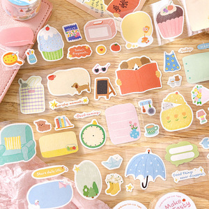 1 rotolo di nastro adesivo fustellato scrivibile, con elementi quotidiani carini e dolci, ideale per collage e decorazioni di quaderni. - Product Image 1