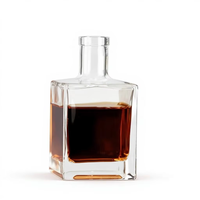 Bouteilles en verre personnalisées, prototypes vides et transparents pour spiritueux, idéales pour la nouvelle formule de mezcal, bourbon, vodka, emballage avant lancement.