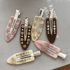 Klip rambut berlian imitasi berbentuk bunga gaya baru dengan sambungan samping Duckbill asetat Prancis tanpa jejak aksesori rambut pola marmer - Product Image 6