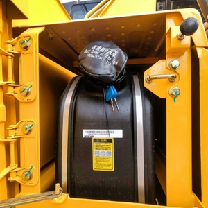 Sturdy Chassis SE215-10W Hydraulic Excavator High Working Efficiency Multifunctional Earth Moving Machinery - Product Image 6