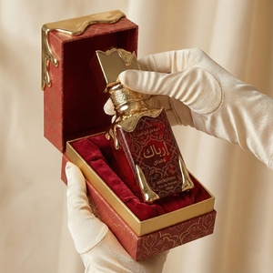 MOQ 100 piezas, Perfume de lujo personalizado con aroma floral árabe para mujer, fragancia de Dubái, colonia de larga duración, bruma perfumada - Product Image 1