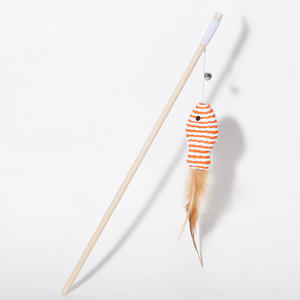 Entretenido Cat Chew Toys Teaser Sticks con Little Mice Bells para gatitos para quemar calorías hechas de sisal - Product Image 1