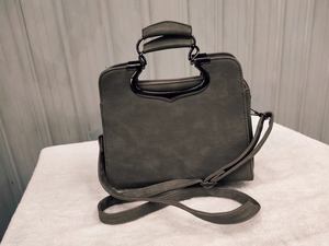 2023工厂二手女童包中国供应商混合二手包包二手包 - Product Image 5