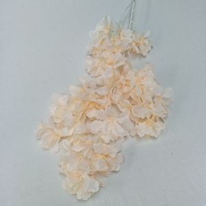 Fleurs artificielles de cerisier Sakura pour la décoration de la maison - Product Image 5