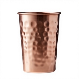 Gobelet en cuivre martelé OEM grand format avec logo personnalisé, verre à eau en métal, vaisselle de restaurant et de bar - Product Image 1