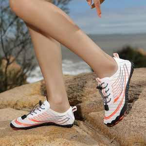 Bosirui léger respirant pieds nus Aqua <span class=keywords><strong>chaussures</strong></span> pour hommes femmes antidérapant anti-coupure <span class=keywords><strong>chaussures</strong></span> d'eau en plein air pour la natation <span class=keywords><strong>Wading</strong></span> - Product Image 4