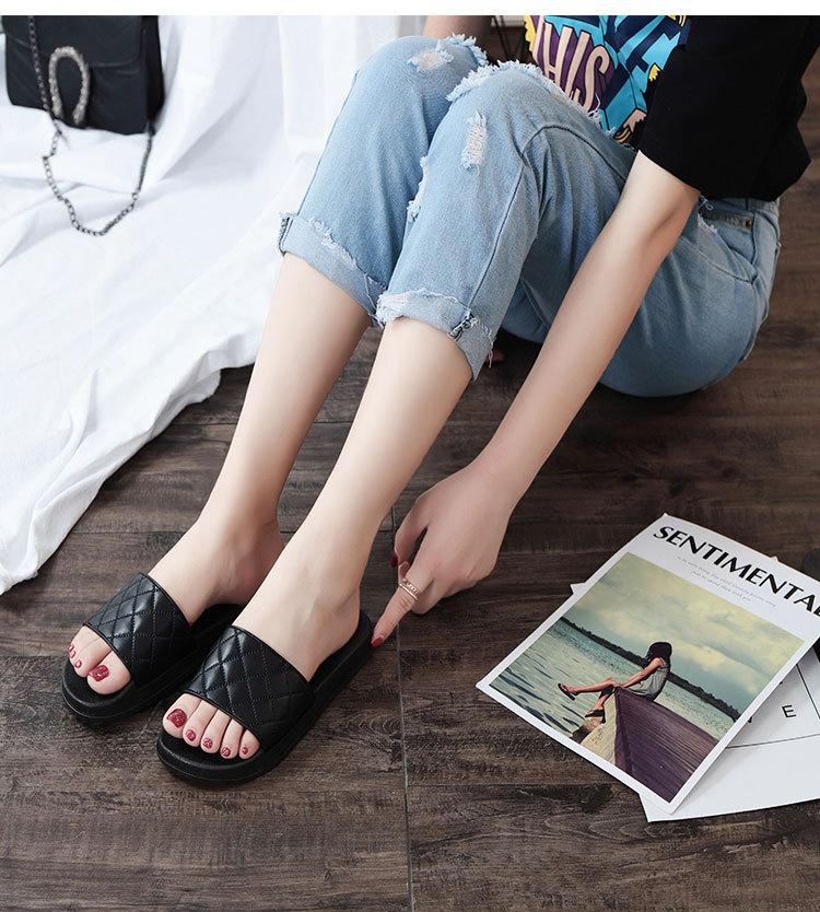 Fashion Women Summer Soft PVC Slippers Thick Platform Indoor Slides Shoes Mens