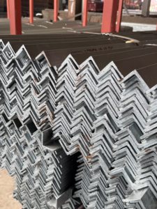 Servizi di Saldatura e Taglio per Strutture di Supporto per Cavi in Acciaio Angolare Zincato a Caldo Q235B JIS G 3192 Personalizzate, Uguale e Differente - Product Image 2