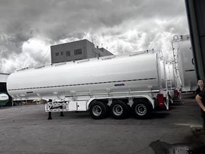 Venta Directa de Fábrica de Semirremolque Cisterna de 3 Ejes - Product Image 4