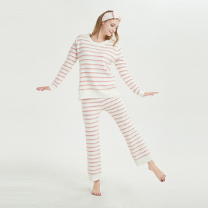 Mld Custom Low Moq Winter Strick Strick Polyester Baby Feder Garn Bademantel Nachtwäsche Roben Pyjama Jogger Damen Erwachsene - Product Image 1