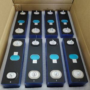 EV 230Ah 3,2 V Lifepo4 аккумуляторная батарея 3,2 V 230Ah Lifepo4 аккумуляторная батарея - Product Image 4