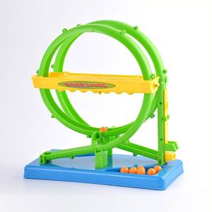 Jeux de société éducatifs portables en <span class=keywords><strong>plastique</strong></span> pour l'intérieur, mini flipper de <span class=keywords><strong>table</strong></span>, jeu de tir, jouet pliable, jeu de tir à <span class=keywords><strong>la</strong></span> balle pour filles - Product Image 1