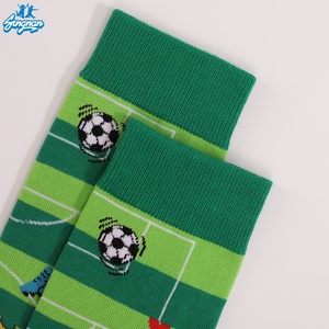 Calcetines de Algodón Transpirable al por Mayor con Patrones de Fútbol, Calcetines Divertidos de Alta Calidad para Amantes del Fútbol - Product Image 6