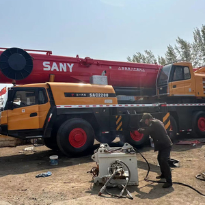 Grue télescopique de levage STC750T de haute qualité, grue de 100 tonnes - Product Image 3