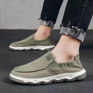 Spring and summer new style casual anti-slip slip-on soft sole breathable umbrella fabric shoes for men. <b>Canvas</b> trendy Shoes - Product Image 5