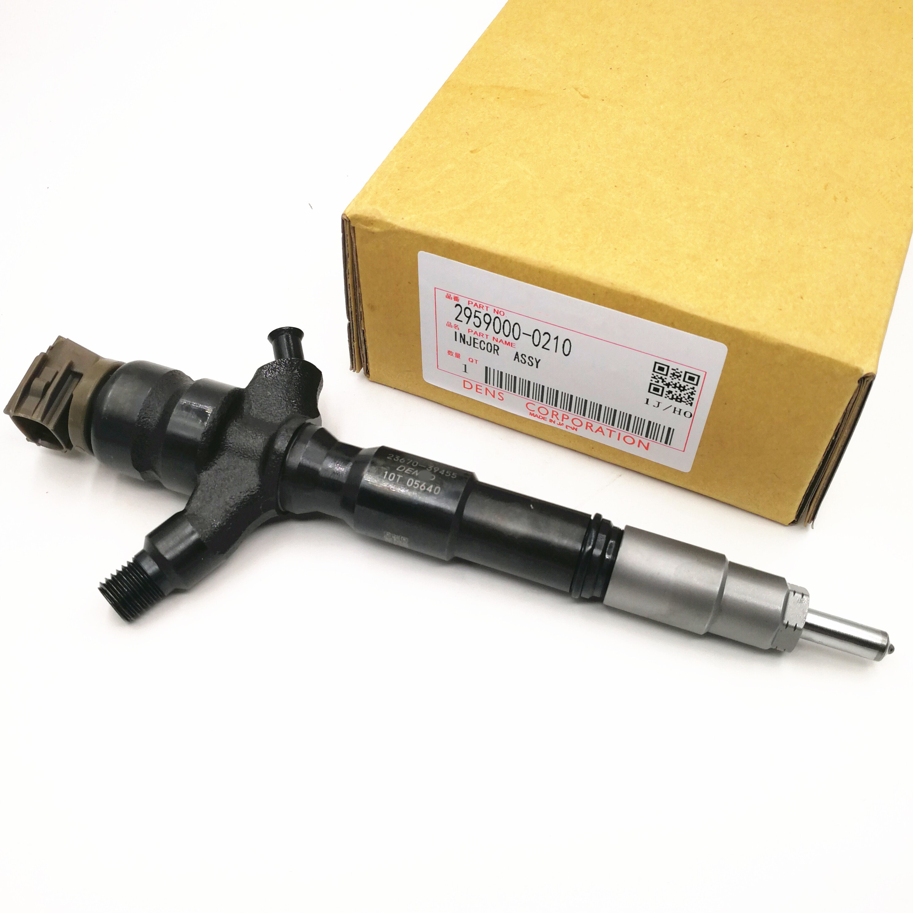 fuel injector 295900-0210 295900-0280 23670-30450 injector for Toyota Hilux 2KD-FTV common rail injector 23670-30450