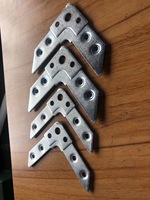Coin de pliage TDF de marque OHA pour conduits rectangulaires, utilisé avec la machine à estamper les coins de bride de conduit HVAC