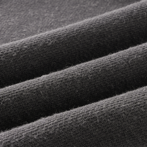 Shorts déchirés et délavés 400G avec logo personnalisé – Short de sport et streetwear pour homme – Qualité supérieure, personnalisable, tendance, décontracté, été - Product Image 6