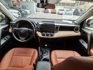 Toyota <span class=keywords><strong>RAV4</strong></span> <span class=keywords><strong>2017</strong></span> 2WD Automática Usada a Bajo <span class=keywords><strong>Precio</strong></span>, Ahorro de Combustible, Duradera, SUV con Volante a la Izquierda - Product Image 4