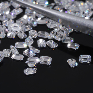 Moissanita de Corte <span class=keywords><strong>Esmeralda</strong></span> de 4x6 mm, Tamaños Pequeños, Forma Baguette, Excelente Color Blanco DEF, Claridad VVS, Precio de Fábrica - Product Image 3