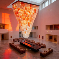 Grand lustre carré à plusieurs niveaux en cristal, luminaire suspendu personnalisé multi-couches pour hôtel, atrium, bibliothèque, hall à double hauteur