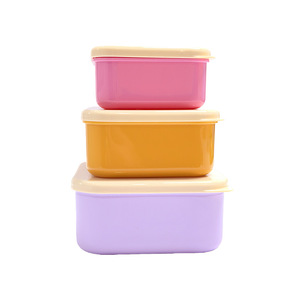 Ensemble de boîtes à lunch Hello Kitty 3 pièces, petit, moyen, grand, récipients de stockage alimentaire portables, compatibles micro-ondes, rectangulaires, avec couvercle en plastique - Product Image 4