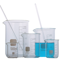 Bécher 5-5000ml 250 ml personnalisable de bonne qualité avec poignée Bécher en verre 100ml 10ml Béchers en verre avec prix d'usine