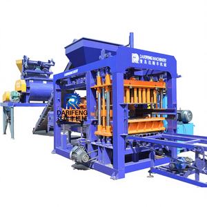 QT6-15 Chine Machine automatique complète de fabrication de blocs de béton creux pour pavés routiers - Product Image 1