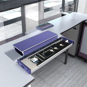 حافظة sd من نوع USB-C Gen2 10Gbps M.2 NVMe من سبائك الألومنيوم - Product Image 2