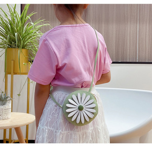 2025 <span class=keywords><strong>Sac</strong></span> <span class=keywords><strong>à</strong></span> Bandoulière Messager pour Filles, Nouveau Design Mode, Mignon, Prix Abordable avec Porte-Monnaie Fleur, <span class=keywords><strong>Sac</strong></span> pour Enfants - Product Image 3