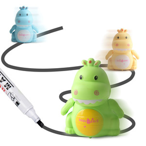 Penna Magica Dinosauro Induttivo che Segue la Linea Nera, Animale su Binario a Induzione con Ricarica, Luci e Musica, Giocattolo Elettronico per Bambini - Product Image 3