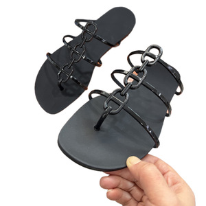 Nuovo Modello 2026: Sandali Bassi di Lusso con Punta Quadrata, Ciabatte da <span class=keywords><strong>Donna</strong></span> alla Moda per Esterni, Primavera, Spiaggia, Infradito Jelly, <span class=keywords><strong>Scarpe</strong></span> da <span class=keywords><strong>Donna</strong></span> - Product Image 6