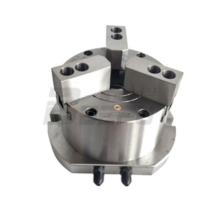 Mandril Hidráulico Betterfair KL08Y Serie 3 de 215 mm y 3 Mordazas para Centro de Mecanizado - Product Image 1